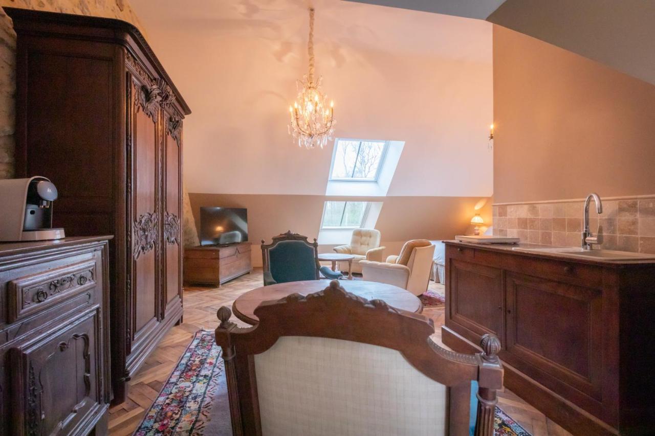 Les Chambres De Charnay - Calme Charme Et Confort A 5 Mn Du Peage 维耶尔宗 外观 照片