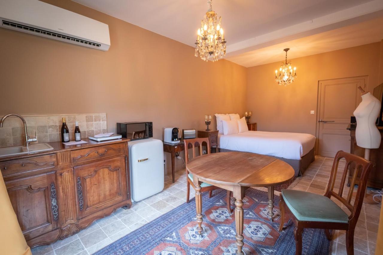 Les Chambres De Charnay - Calme Charme Et Confort A 5 Mn Du Peage 维耶尔宗 外观 照片