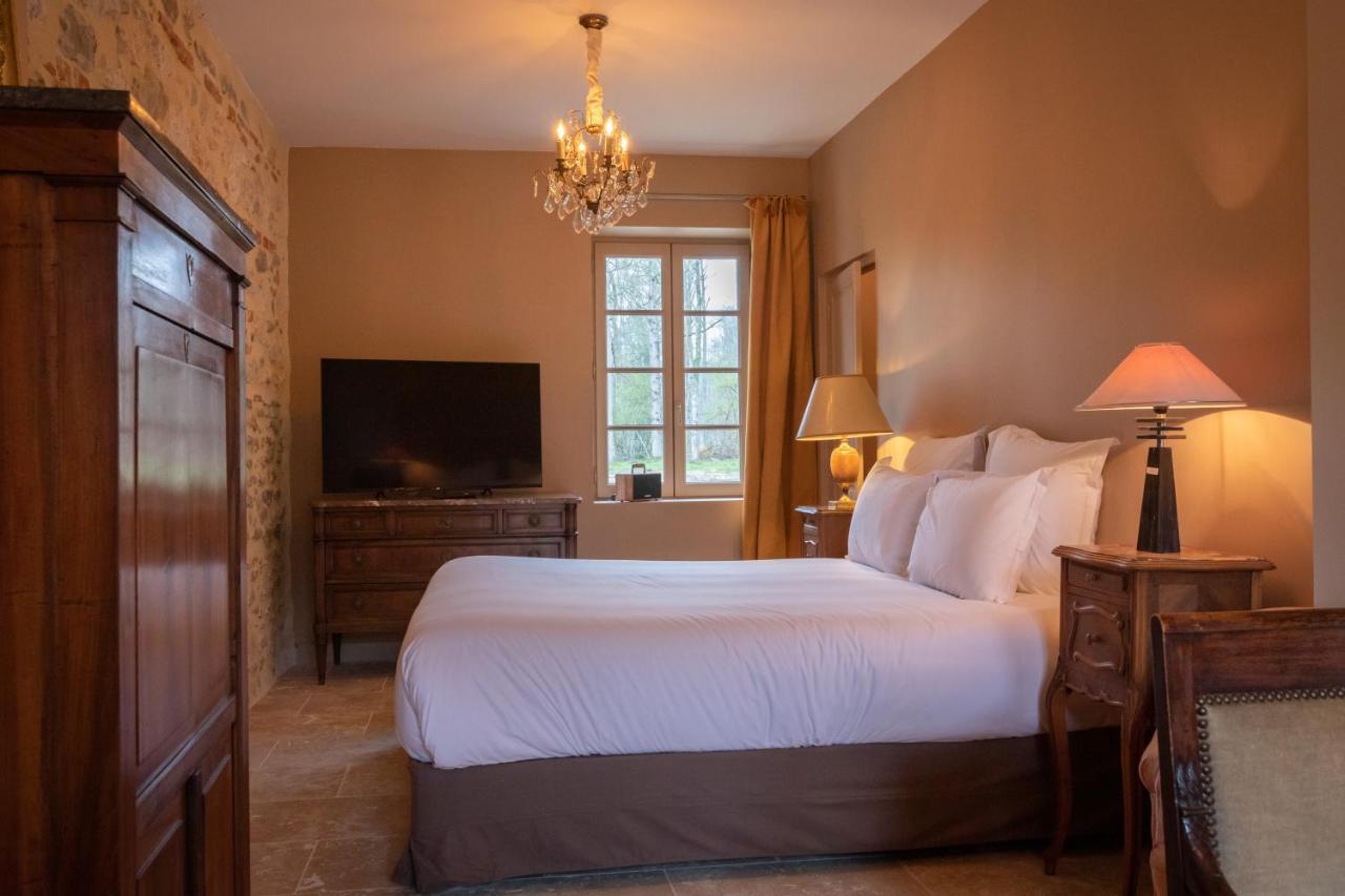 Domaine De Charnay - Charme Et Confort Dans Un Environnement D'Exception 维耶尔宗 外观 照片