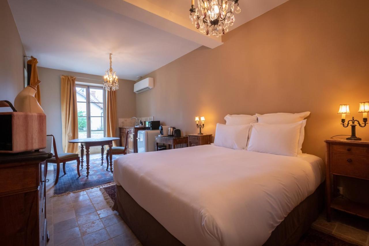 Domaine De Charnay - Charme Et Confort Dans Un Environnement D'Exception 维耶尔宗 外观 照片
