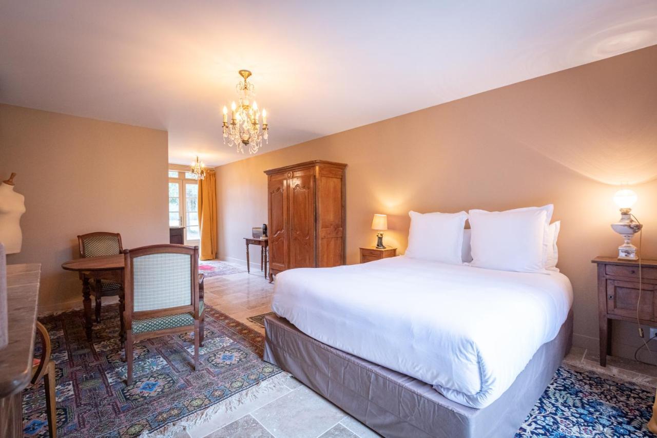 Les Chambres De Charnay - Calme Charme Et Confort Piscine A 5 Mn Du Peage 维耶尔宗 外观 照片