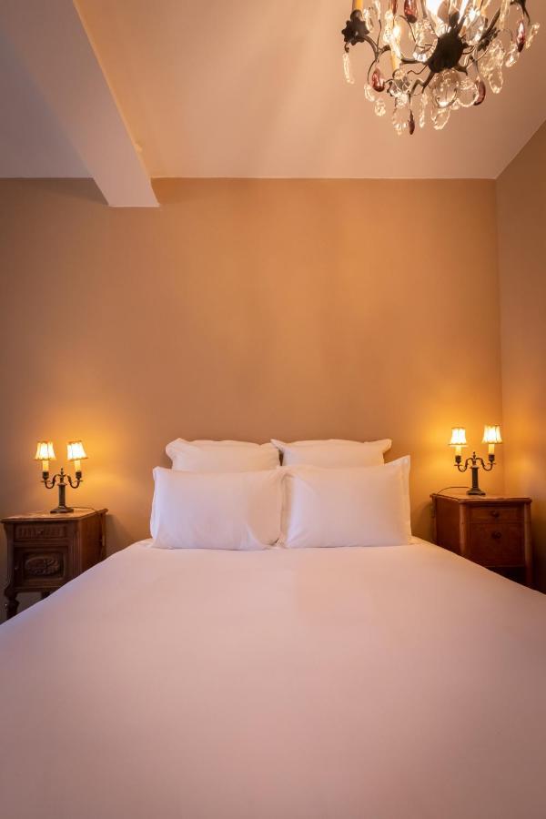 Les Chambres De Charnay - Calme Charme Et Confort A 5 Mn Du Peage 维耶尔宗 外观 照片