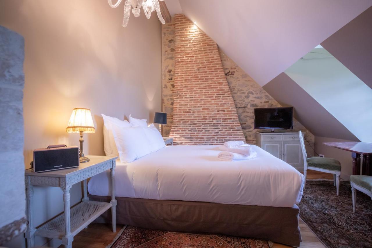 Les Chambres De Charnay - Calme Charme Et Confort A 5 Mn Du Peage 维耶尔宗 外观 照片