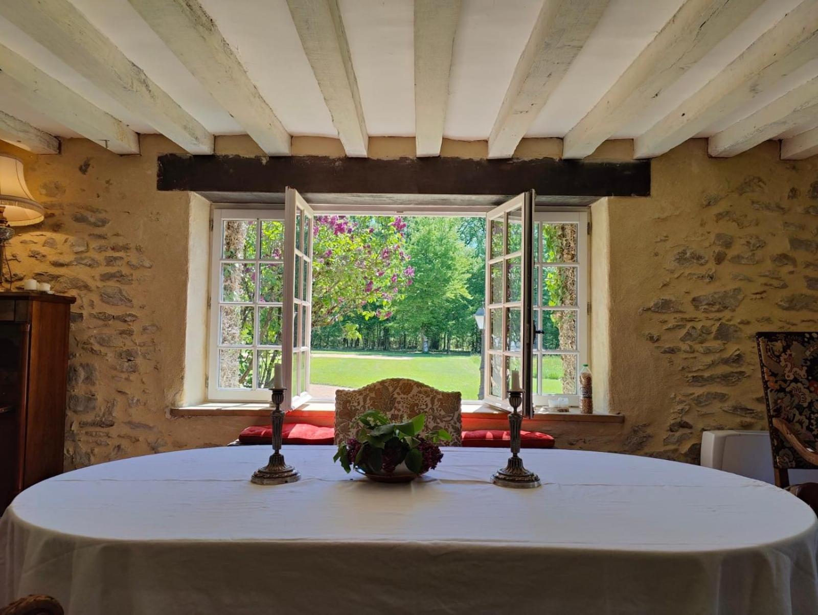 Domaine De Charnay - Charme Et Confort Dans Un Environnement D'Exception 维耶尔宗 外观 照片