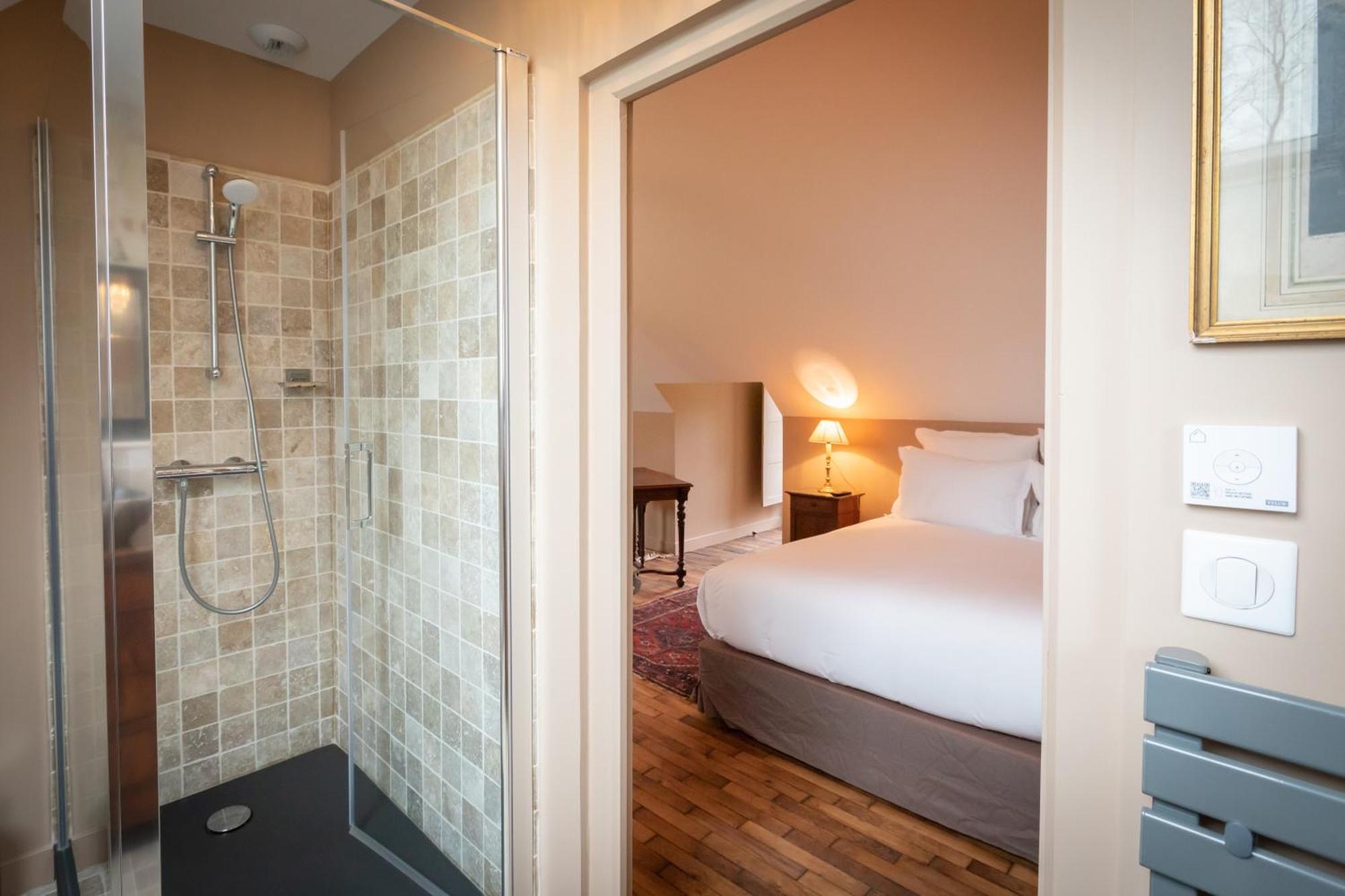 Les Chambres De Charnay - Calme Charme Et Confort A 5 Mn Du Peage 维耶尔宗 外观 照片