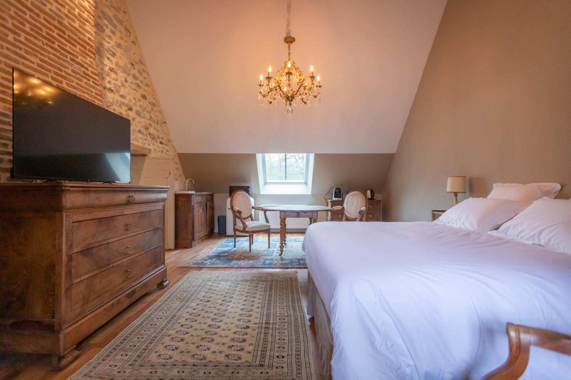 Les Chambres De Charnay - Calme Charme Et Confort A 5 Mn Du Peage 维耶尔宗 外观 照片