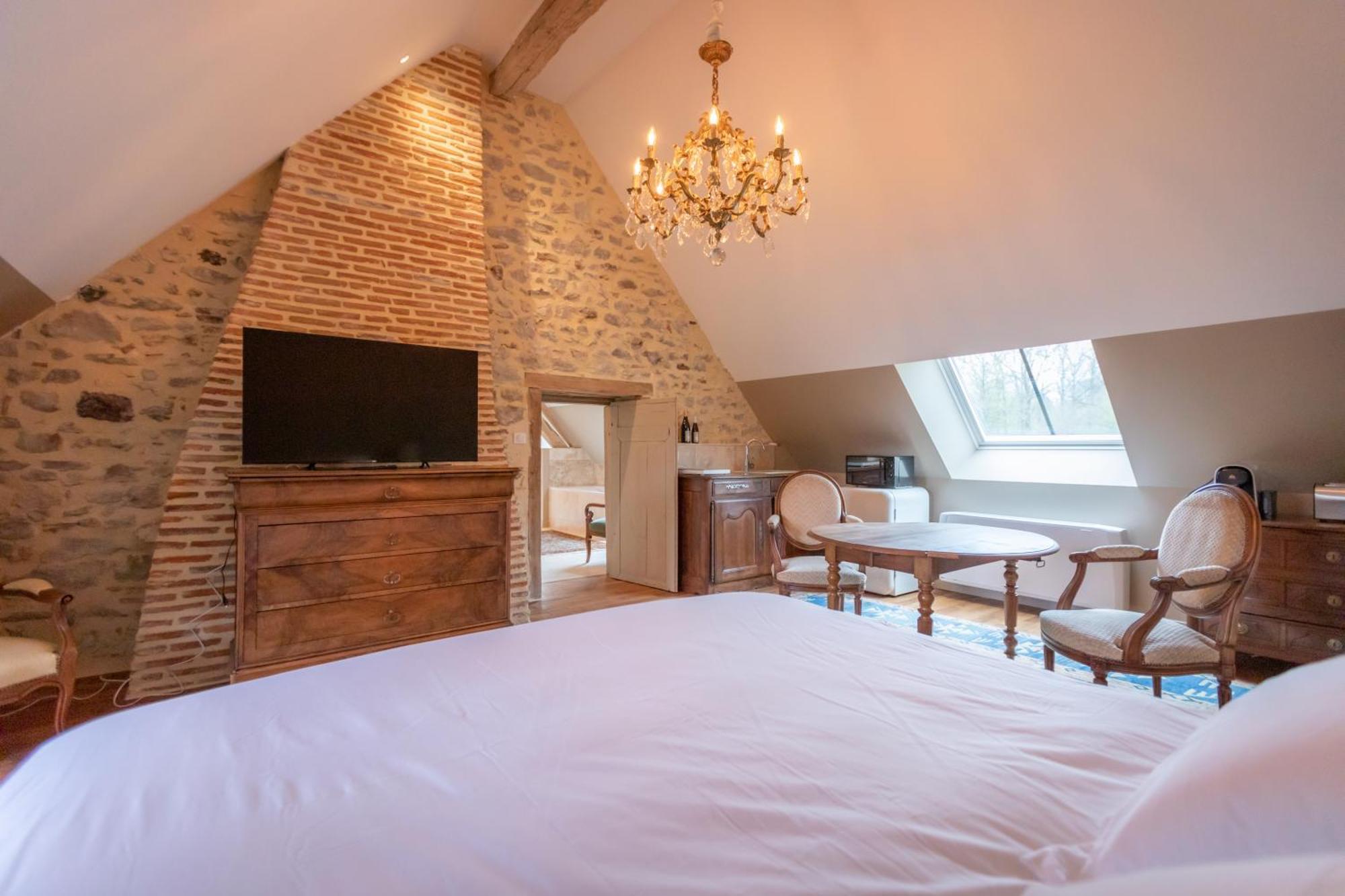 Domaine De Charnay - Charme Et Confort Dans Un Environnement D'Exception 维耶尔宗 外观 照片